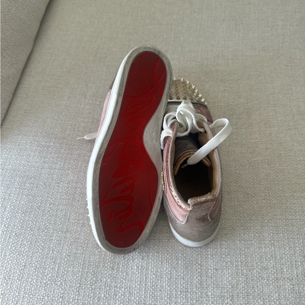 Used - Picture 2 of 4